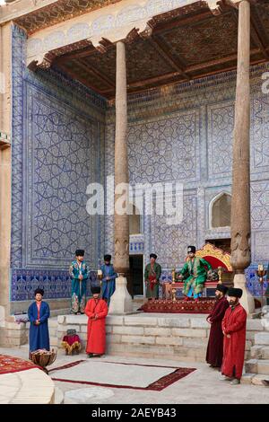 Spettacolo teatrale di emiro di Khiva, Kunya Ark, Citadel, Itchan-Kala, Khiva, Uzbekistan in Asia centrale Foto Stock