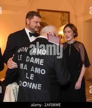 Il Teatro San Carlo di Napoli la prima del 'Opera, "La dama di picche' presente Elena Boschi e Gennaro migliore di Italia Viva. 11/12/2019, Napoli, Italia Foto Stock