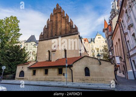 Vecchia Nuova Sinagoga o Staronova synagoga Maiselova sulla strada di Praga Repubblica Ceca. Foto Stock