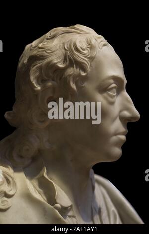 Alexander Pope (1688-1744). Poeta inglés. Perteneciente a la Poesía augusta y al satírico Scriblerus Club. Busto, obra del escultor flamenco di John Michael Rysbrack (1693-1770). Detalle. National Portrait Gallery. Londres, Inglaterra. Foto Stock