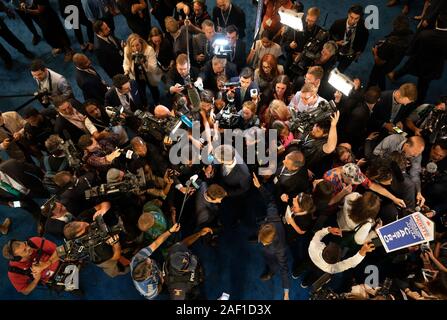 Candidato presidenziale democratico ex Rep. Beto O'Rourke, D-TX, parla con i supporti seguenti ABC News il dibattito democratico sul campus della Texas Southern University a Houston il Giovedì 12 Settembre, 2019. Questo era il terzo dibattito democratico del 2020 ciclo elettorale e il primo in cui tutti e tre i front runners condividere il palco. I candidati inclusi Vice presidente Joe Biden, Sen. Cory Booker, D-NJ, Sindaco Pete Buttigieg, ex sede e Sviluppo Urbano Segretario Julián Castro, Sen. Kamala Harris, D-CA, Sen. Amy Klobuchar, D-MN, ex Rep. Beto O'Rourke, D-TX, Sen. Bernie Sande Foto Stock