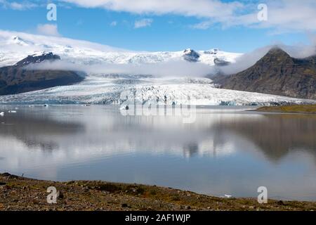 Ghiacciaio Fjallsarlon, Islanda Foto Stock