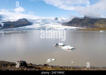 Ghiacciaio Fjallsarlon, Islanda Foto Stock