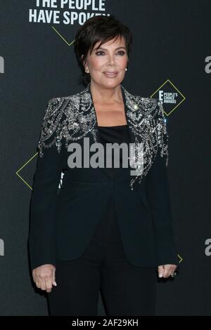 2019 People's Choice Awards a Barker appendiabiti il 10 novembre 2019 a Santa Monica, CA dotata di: Kris Jenner dove: Santa Monica, California, Stati Uniti quando: 11 Nov 2019 Credit: Nicky Nelson/WENN.com Foto Stock