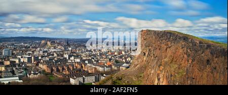 Una veduta della capitale scozzese di Edimburgo Foto Stock