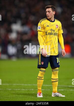 Mesut Ozil di Arsenal - West Ham United v Arsenal, Premier League, London Stadium, London, Regno Unito - 9 Dicembre 2019 solo uso editoriale - DataCo restrizioni si applicano Foto Stock