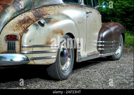 1947 Chevy business coach con patina pesante Foto Stock