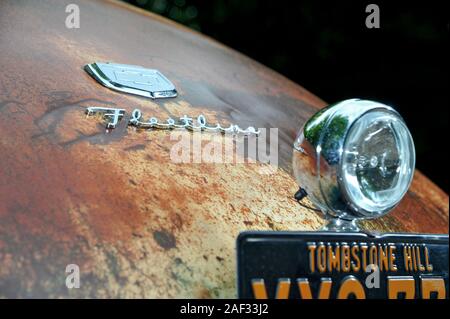 1947 Chevy business coach con patina pesante Foto Stock