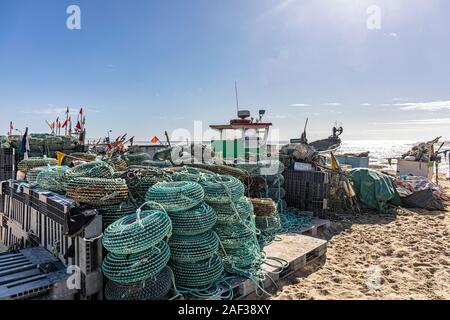 Vila Cha, spiaggia attrezzi di pesca e della flotta Fisjing Foto Stock