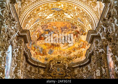 Fresken der Apsis im Innenraum der Kathedrale San Gerlando Agrigent, Sizilien, Italien, Europa | abside affresco, Cattedrale di Saint Gerland di Agrigent Foto Stock