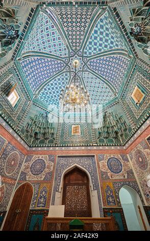 Santuario-complesso di Qutham b. Abbas, Kusam Ibn Abbas moschea, necropoli Shah-i-Zinda, Samarcanda, Uzbekistan in Asia centrale Foto Stock