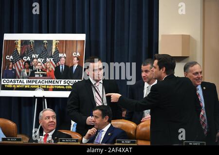 Washington, DC, Stati Uniti d'America. 12 Dic, 2019. Washington, DC. 12 Dic, 2019. Stati Uniti Casa organi repubblicani sono visti durante una casa noi Comitato Giudiziario markup di articoli di impeachment contro il presidente Donald Trump a Longworth House Edificio per uffici su Giovedi 12 Dicembre 2019 a Washington, DC. Credito: dpa picture alliance/Alamy Live News Foto Stock