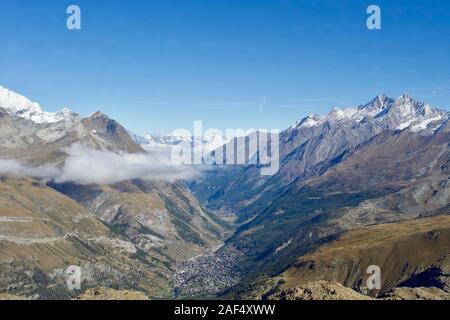 Vista di Zermatt da Trockener Steg, Svizzera. Foto Stock