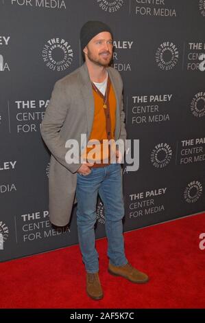 NEW YORK, NY - 12 dicembre: Aaron Paolo assiste la " verità " proiezione a Paley Centre for Media su dicembre 12, 2019 in New York City. Foto Stock