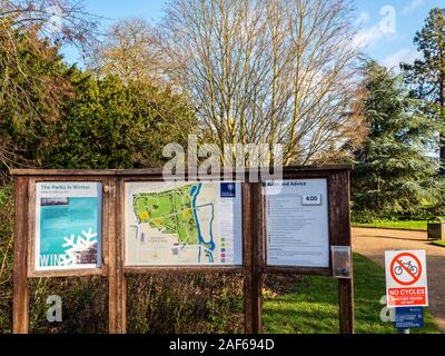 Inverno cartello, parchi Universitari, Oxford, Oxfordshire, England, Regno Unito, GB. Foto Stock