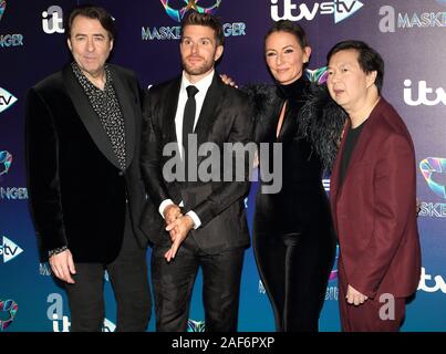 Jonathan Ross, Joel Dommett, Davina McCall e Ken Jeong partecipare a "Il Cantante mascherato' TV show photocall al Mayfair Hotel in Londra. Foto Stock