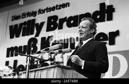 Le elezioni per il Bundestag nel 1972, qui la SPD conferenza a Dortmund il 13.10.1972, si è conclusa con il massimo riconoscimento per il DOCUP nella storia della Repubblica Federale. | Utilizzo di tutto il mondo Foto Stock