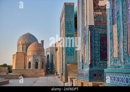 Necropoli Shah-i-Zinda, Samarcanda, Uzbekistan in Asia centrale Foto Stock