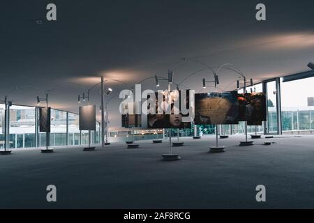 Losanna Vaud / Svizzera - 11 04 2013: all'interno del Rolex Learning Center Foto Stock