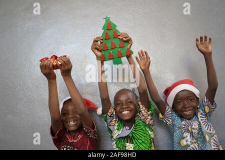 Natale africano Festa bambini a casa Foto Stock