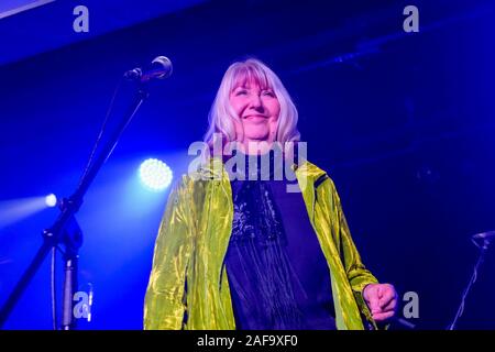 Maddy prima, Steeleye Span, British Folk Gruppo in concerto a Skegness, Inghilterra. Foto Stock