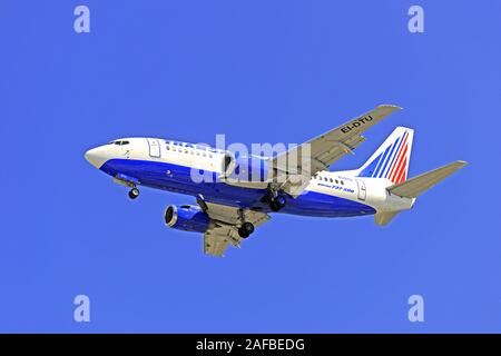 Boeing 737-500 der Transaer Foto Stock