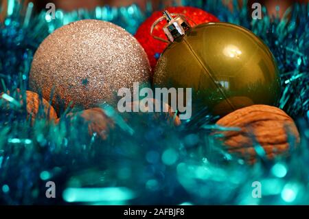 Foto di vari giocattoli di Natale. Nuovo anno e Natale. Decorazioni. Foto Stock