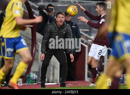 Edinburgh, Regno Unito. Xiv Dic, 2019. Cuori 0 vs St Johnstone 1 Scottish Premiership Match cuori St Johnstone cuori nuovo Manager Daniele Stendel durante home sconfitta a St Johnstone. Credito: eric mccowat/Alamy Live News Foto Stock