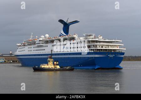 Data 14 dicembre 2019. Ubicazione London International Cruise Terminal, Tilbury. MV Magellan è una di medie dimensioni la nave di crociera opperated da CMV, ha appena Foto Stock