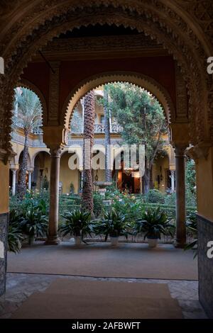 Palacio de Las Dueñas, Siviglia, in Andalusia, Spagna. Foto Stock