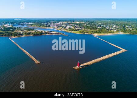 Manistique faro in oriente manistique breakwater light Foto Stock