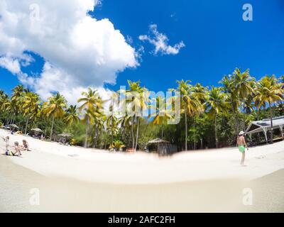 Luna di miele sulla spiaggia di St John - Isole Vergini americane, 2019 Foto Stock