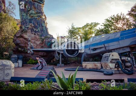 Orlando, Florida. Novembre 27, 2019. X-Wing Fighter agli Studios di Hollywood Foto Stock