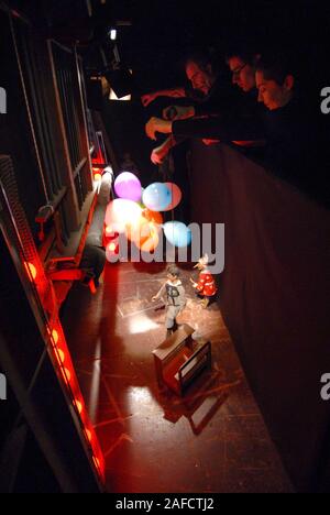 TORINO, ITALIA - Febbraio 2008: Museo dei Burattini in Gianduja teatro, una collezione di Lupi famiglia. Una famiglia di burattinai italiani che hanno iniziato la loro Foto Stock