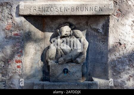 La fontana di francese a Merseburg è un monumento commemorativo della battaglia di Roßbach. Foto Stock