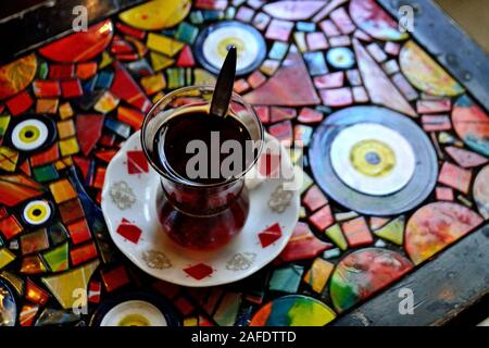 Sala da tè in Istanbul - lo stretto del Bosforo - TURCHIA Foto Stock