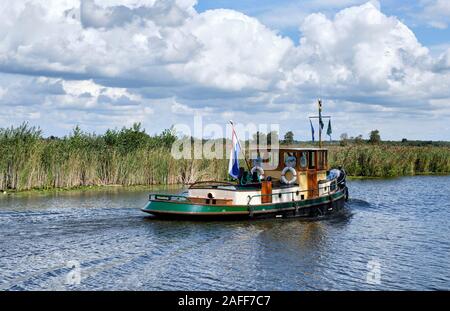 Attività ricreative in acqua a Woerdense Verlaat, Utrecht, Paesi Bassi. Foto Stock