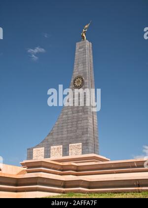 La stupa di marmo / monumento a contrassegnare la formazione del Kampuchean Fronte Unito per la salvezza nazionale monumento il 2 dicembre 1978 Foto Stock