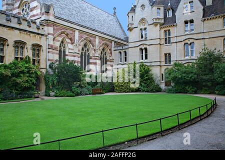 OXFORD, Inghilterra - Settembre 2016: Balliol College, alma mater di personaggi come Primo Ministro Boris Johnson, vista sul cortile interno di un Foto Stock