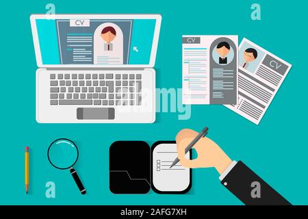 Office reclutatore reclute Desk riprendere i candidati per il posto vacante. Curriculum vitae Foto Stock