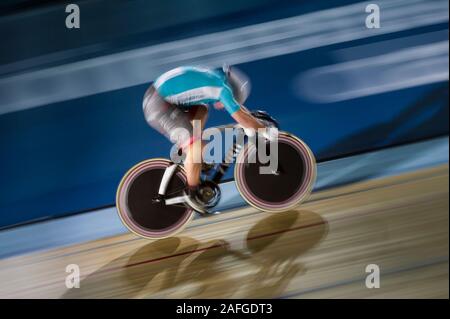 Il quinto giorno della London sei giorni, Lee Valley Velodromo, Abercrombie Road, Queen Elizabeth Olympic Park, Londra, Gran Bretagna Foto Stock