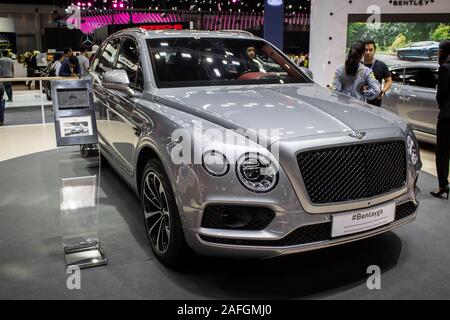 Nonthaburi, Tailandia, Dicembre 2018 : Bentley bentayga sul display in Bangkok International Motor Expo 2018 a IMPACT Arena exhibition muangthong thani Foto Stock