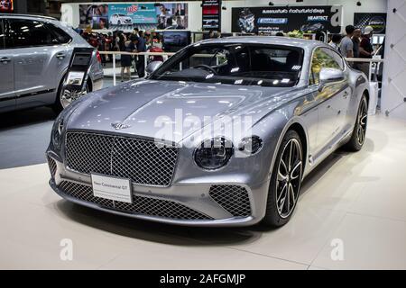 Nonthaburi, Tailandia, Dicembre 2018 : nuova Bentley Continental GT sul display in Bangkok International Motor Expo 2018 a IMPACT Arena exhibition Muangt Foto Stock