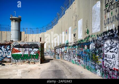 Gerusalemme in Israele. La Cisgiordania la parete di separazione a Betlemme Foto Stock