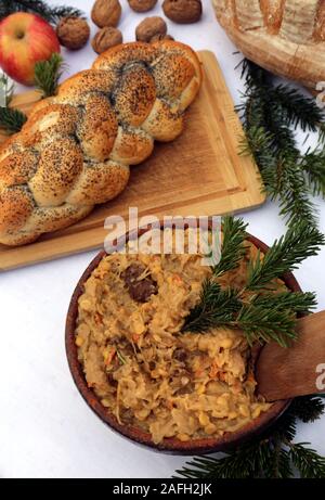 Cracovia. Cracovia. La Polonia. Chalka bigos e. Polacca tradizionale piatto di Natale. Foto Stock