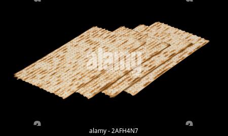 In prossimità di piazza matza isolati su sfondo nero Foto Stock