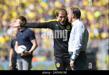 Dortmund, Deutschland. 06 Maggio, 2017. firo: 06.05.2017, calcio, 1.Bundesliga, stagione 2016/2017 BVB, Borussia Dortmund - TSG Hoffenheim hai visto il fallo, Michael, TUCHEL zu ZORC | Utilizzo di credito in tutto il mondo: dpa/Alamy Live News Foto Stock