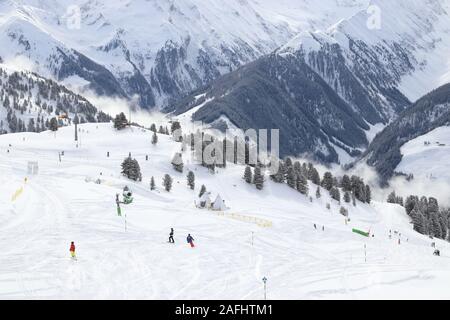 Austria ski resort - di Zell am Ziller, Tirolo. Centrale austriaco delle Alpi. Foto Stock