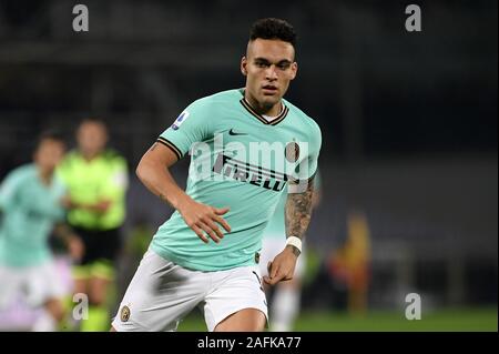 Dicembre 15, 2019, Firenze, Italia: lautaro martinez il riscontro dell'Inter e della nazionale argentinaduring Fiorentina vs Inter, italiano di calcio di Serie A del campionato Gli uomini in Firenze, Italia, 15 Dicembre 2019 - LPS/Matteo Papini (credito Immagine: © Matteo Papini/LPS tramite ZUMA filo) Foto Stock