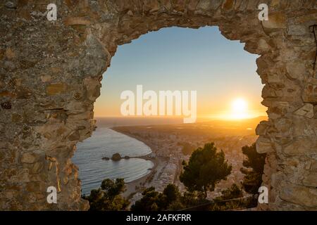 Porta il CASTELLO DI SANT JOAN Blanes Costa Brava Girona Catalogna SPAGNA Foto Stock